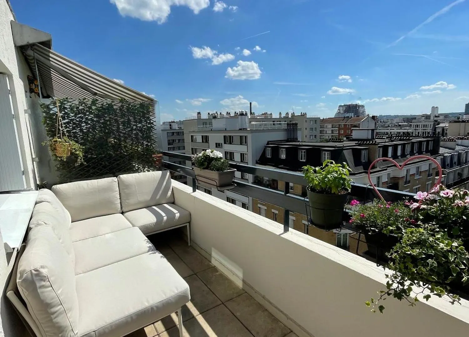 F8 - Terrace Paris's View, Eiffel Tower Area Paris